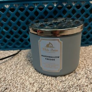Bath and body works candle